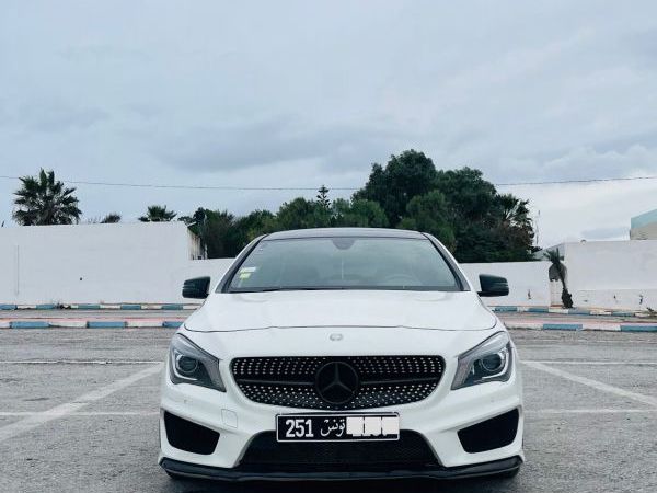 Mercedes-Benz CLA 
