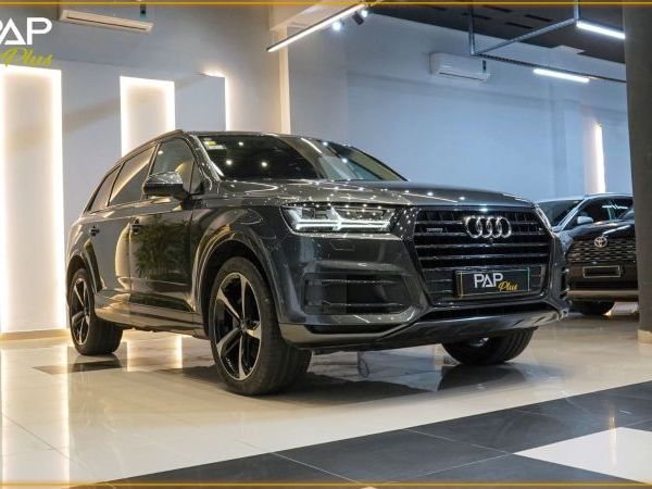 Audi Q7 