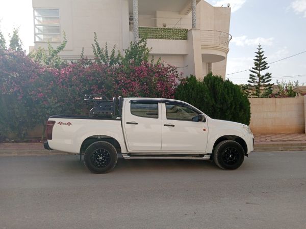 Isuzu D-Max Double Cabine 