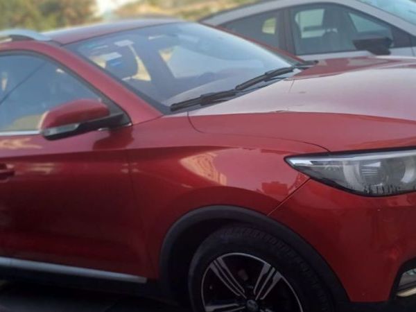 MG ZS 