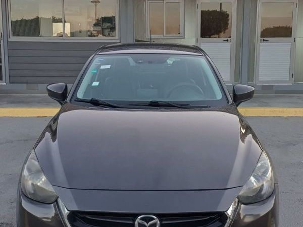 Mazda 2 