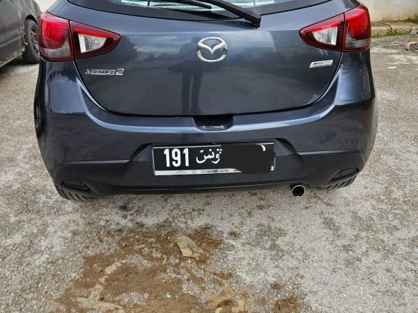 Mazda 2 