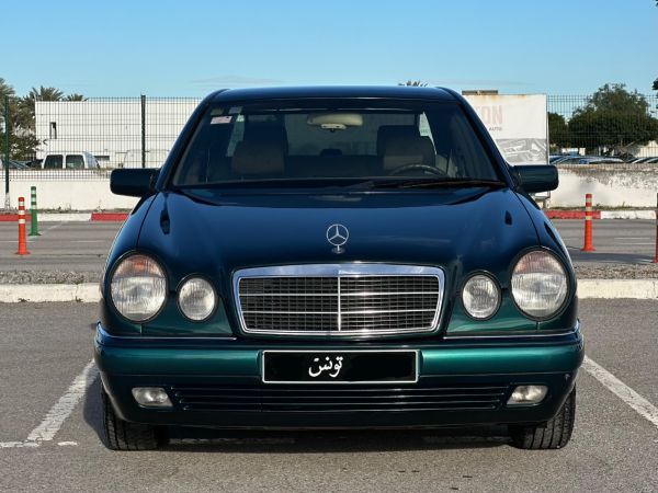 Mercedes-Benz Classe E 