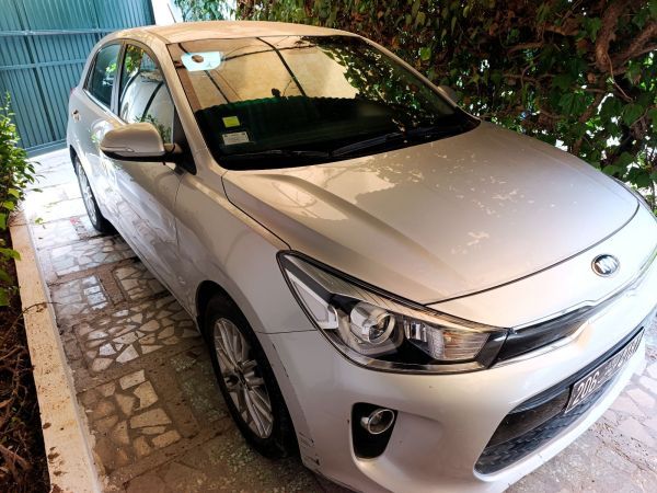 KIA Rio 5p 