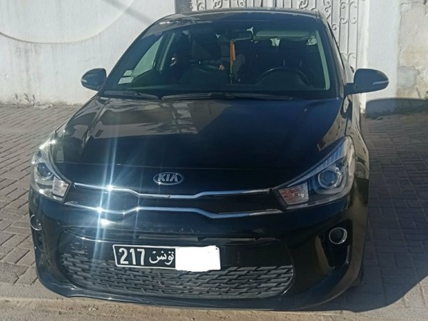 KIA Rio 5p 
