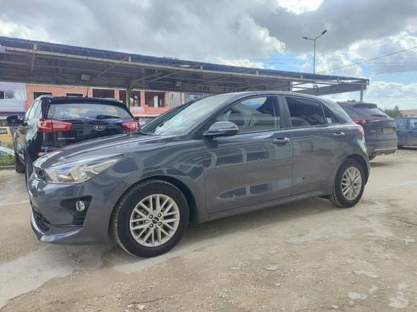 KIA Rio 5p 