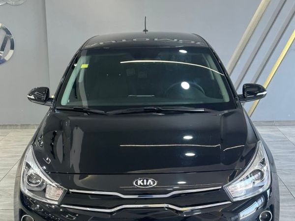 KIA Rio 5p 
