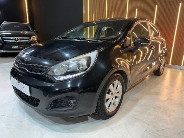 KIA Rio 5p 