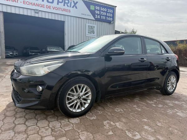 KIA Rio 5p 