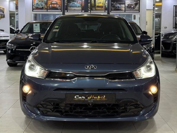 Annonce vente KIA Rio 5p SX à Jendouba